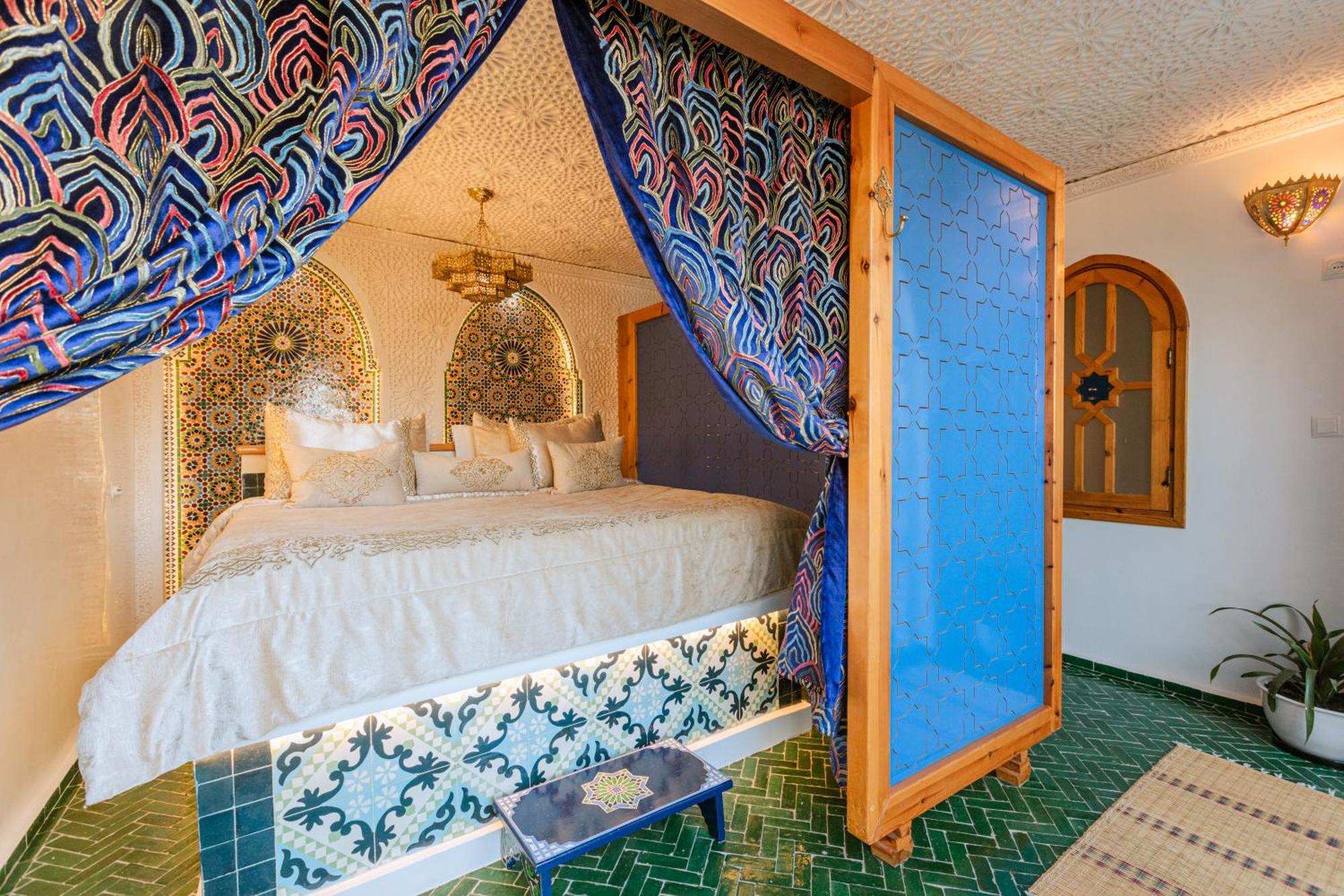 Riad Villa With Mediterranean Sea Views Of Spain And Gibraltar Tangier Exterior photo